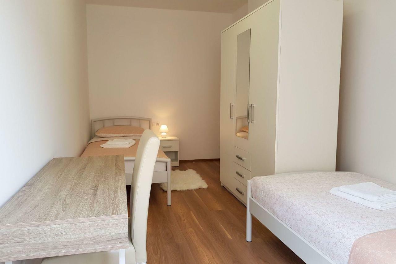 Apartments Mobine Metković 外观 照片
