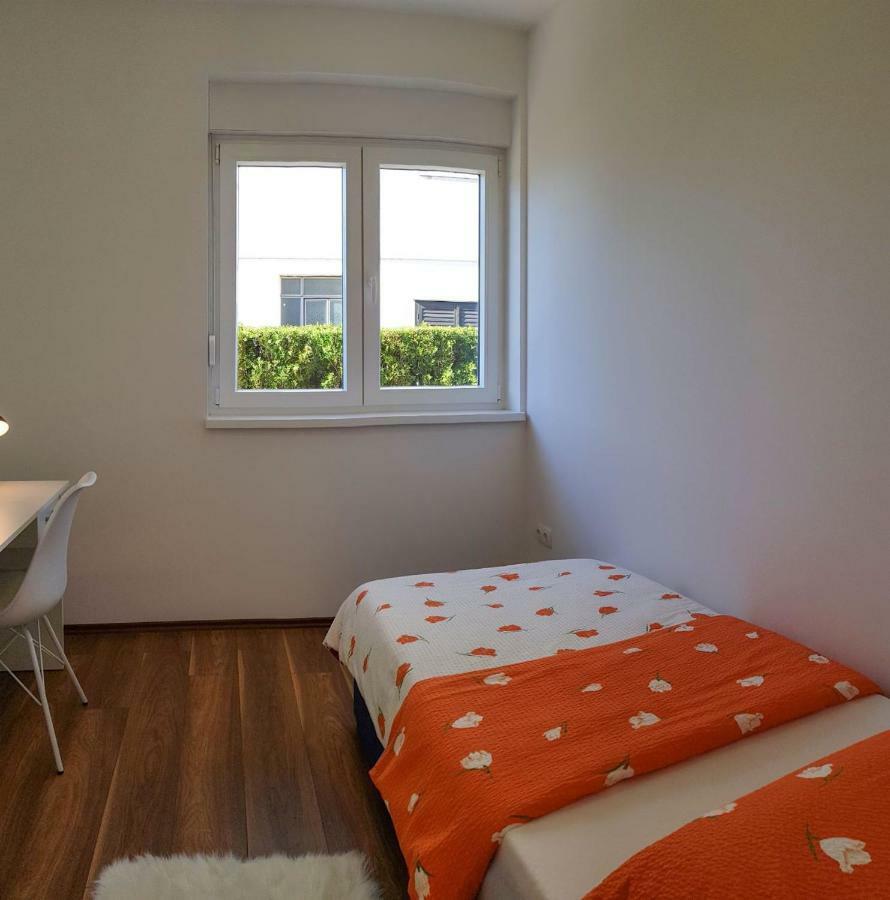 Apartments Mobine Metković 外观 照片